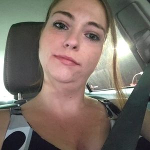 Meet your Posher, Véronique